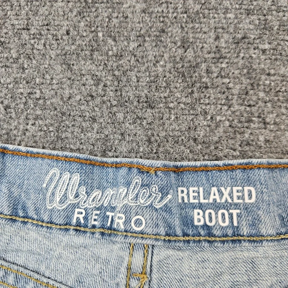 Wrangler Retro Relaxed Boot Jeans Mens 34x34 Light Wash Denim 10WRT20CR